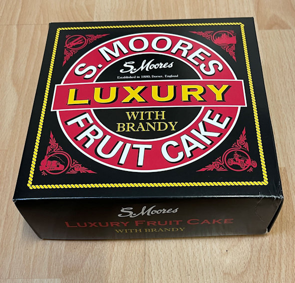 MOORES FRUIT CAKE WITH BRANDY BOX 1200G