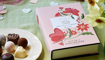 HOUSE OF DORCHESTER BOOK WITH LOVE ASSORTMENT 100G