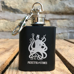 POCKETFUL OF STONES DR SQUID GIN 05CL KEYRING