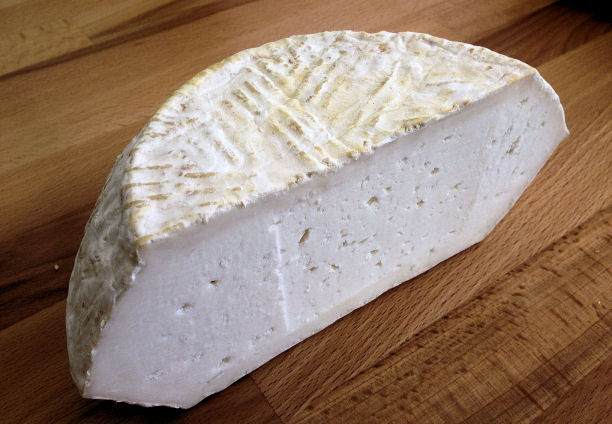 Sharpham Devon Rustic Cheese