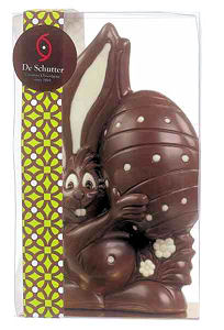 De Schutter Milk Chocolate Rabbit Holding Egg 300g (image 1)
