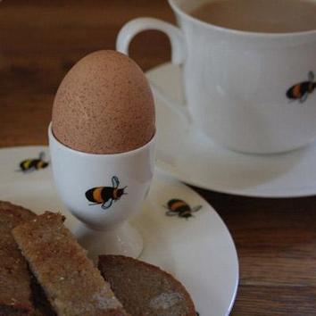 Sophie Allport Egg Cup - Busy Bee (in situ)