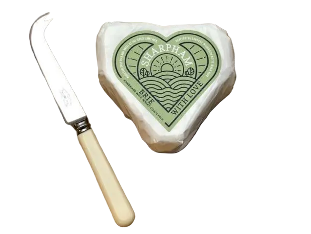 SHARPHAM BRIE HEART